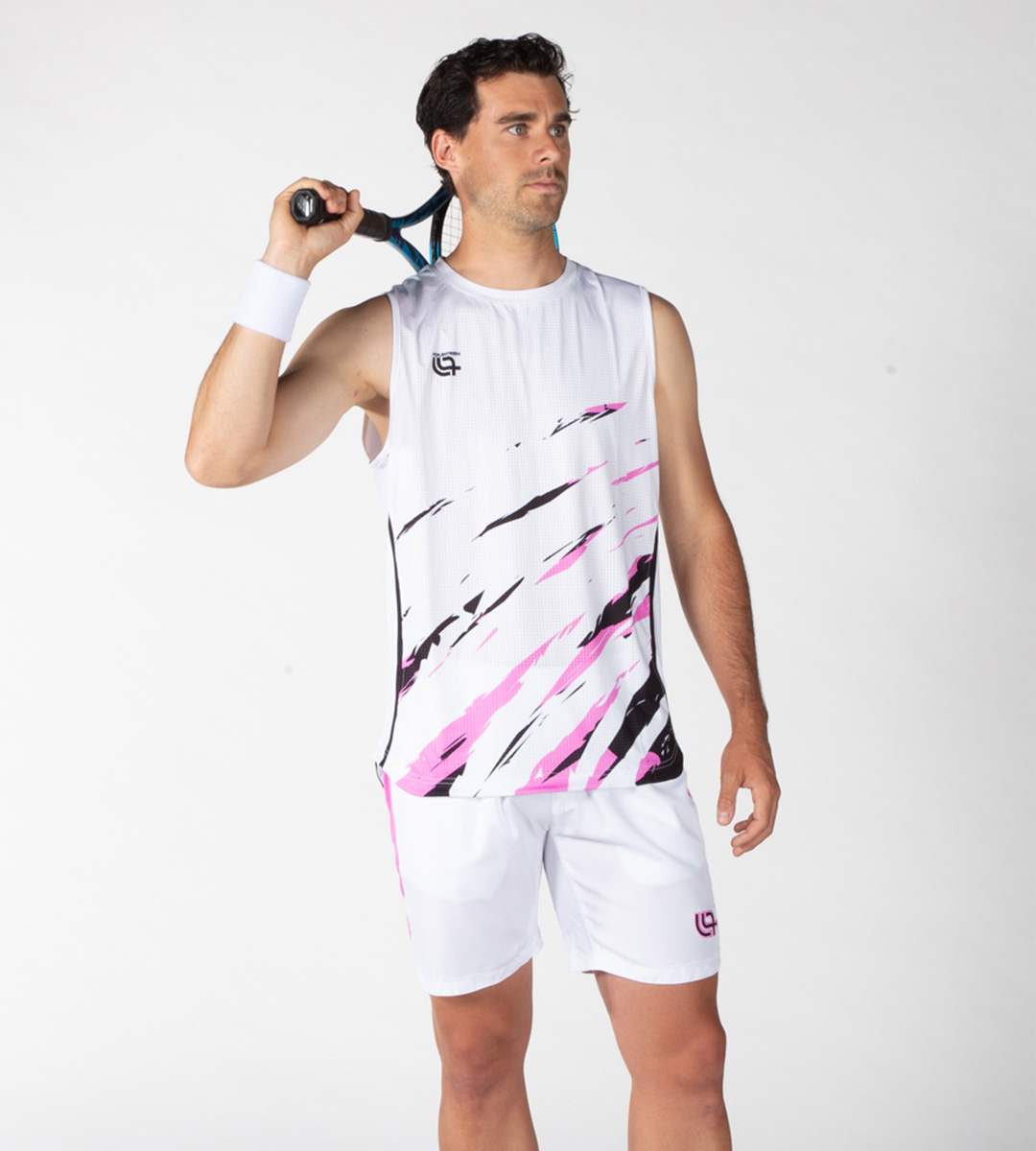 Performance sleeveless shirt